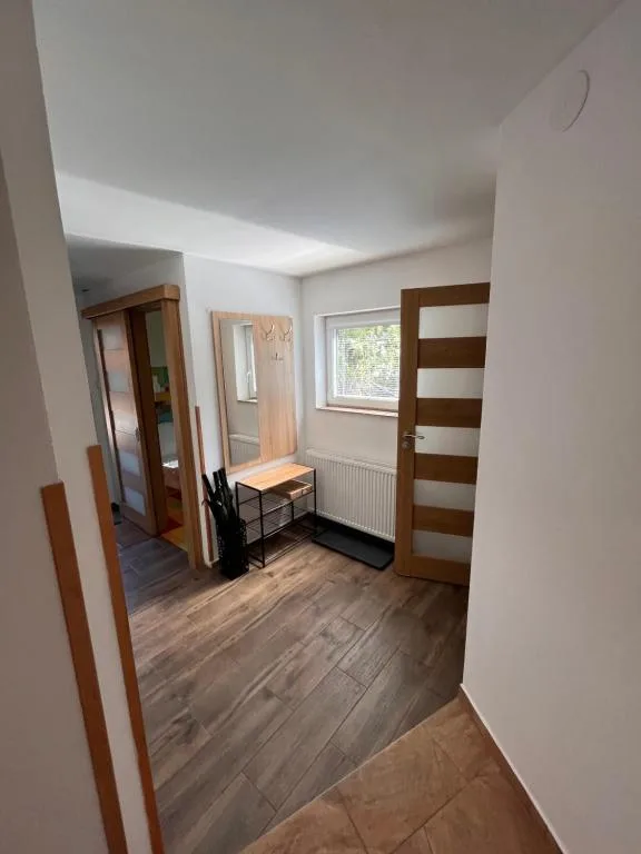 Vstupní chodba apartmánu 3